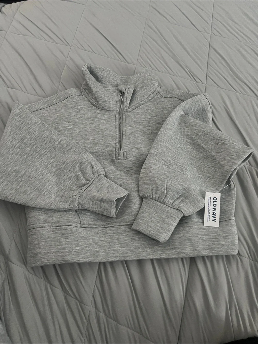 Old Navy Men's Light Gray Half-Zip Pullover Sweater